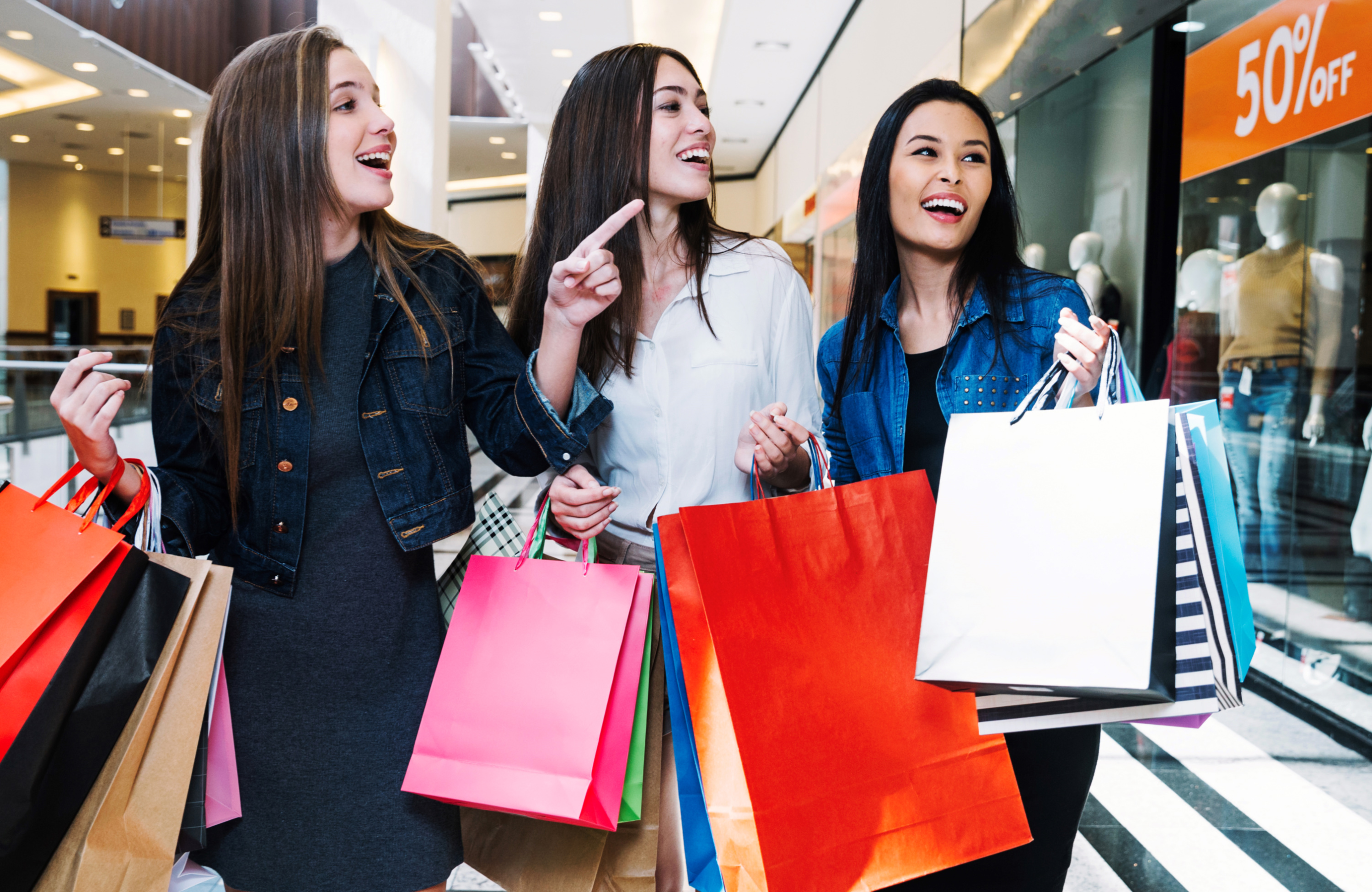 Como o merchandising pode ajudar a atrair e encantar clientes