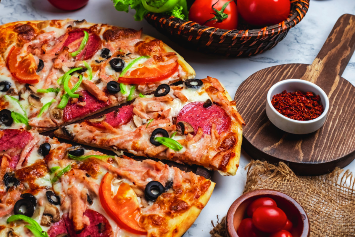 Equipamentos para pizzaria: 8 essenciais para o ramo